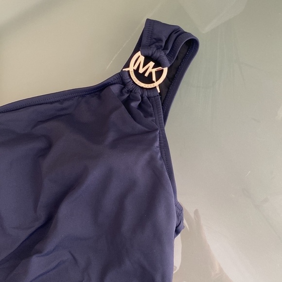 Like NEW Michael MICHAEL KORS NAVY One Piece Swimsuit Size 4 - Picture 5 of 6